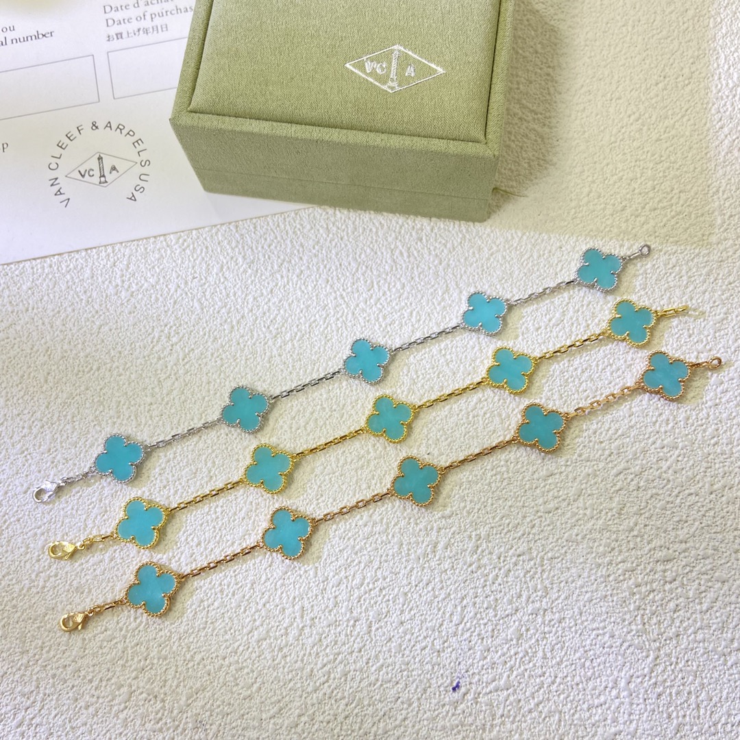 VCA Vancleef Blue turquoise bracelet