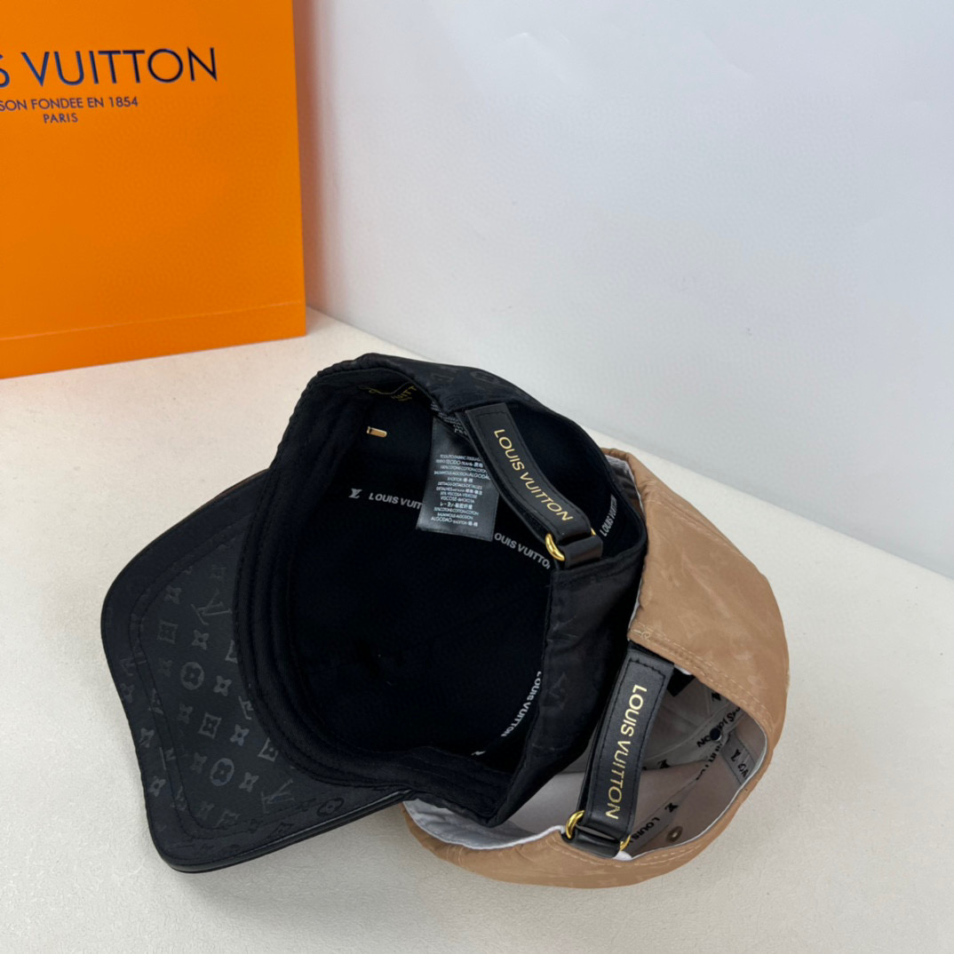 LV Louis vuitton cap