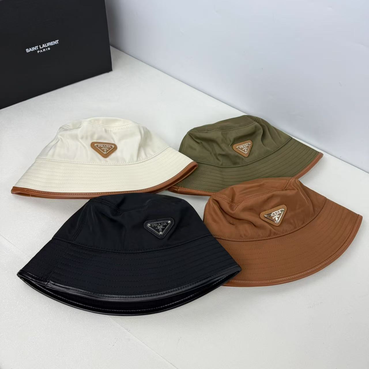 Prada bucket hat 115925