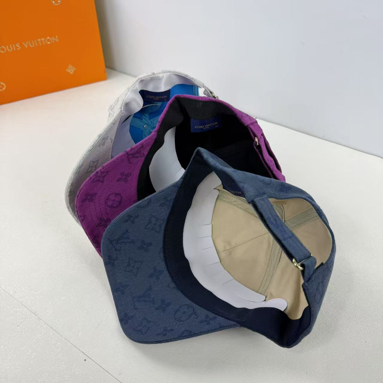 LV Louisvuitton Cap
