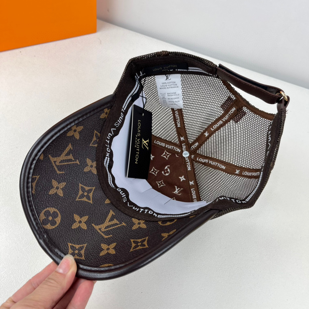 LV Louis vuitton cap