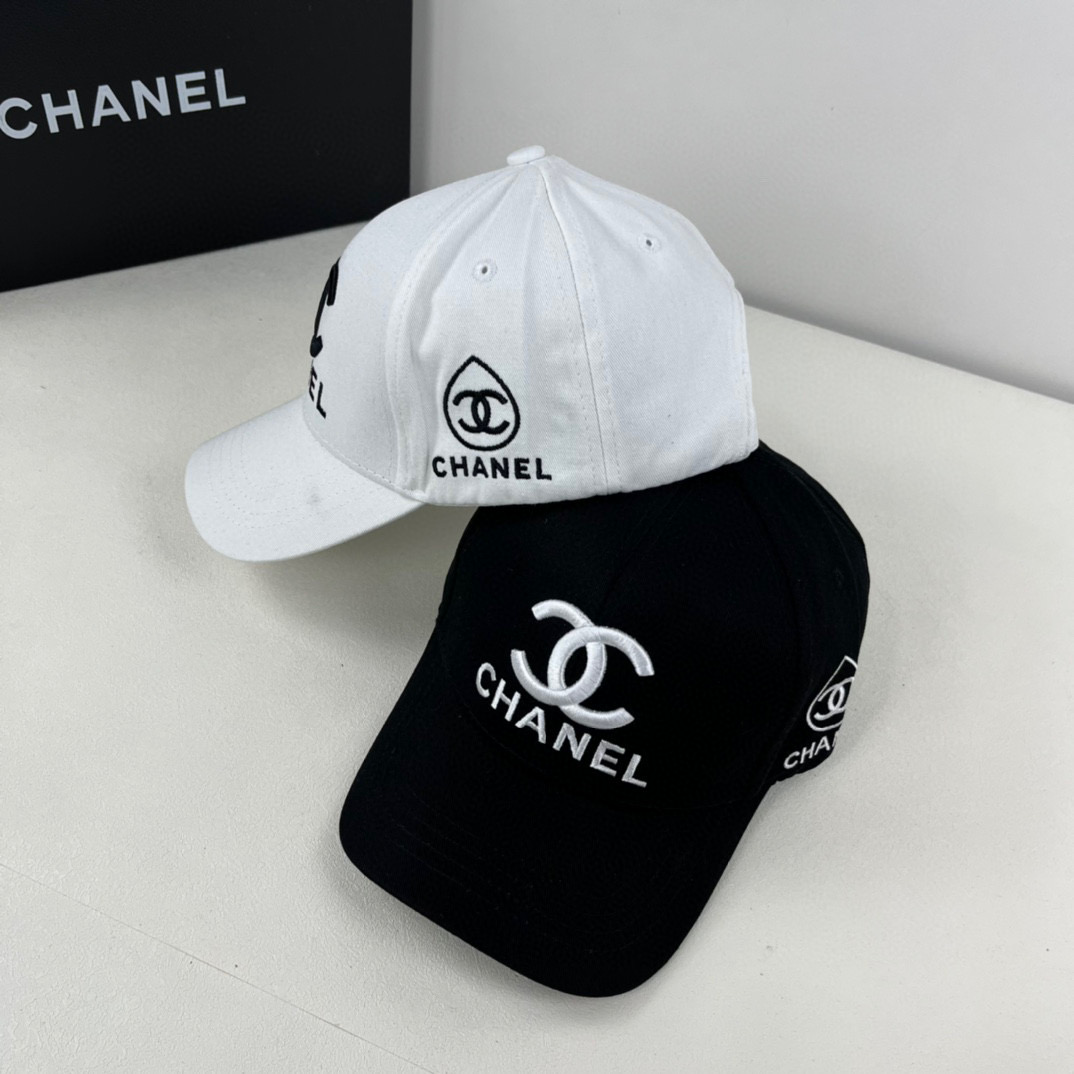 Chanel CC cap