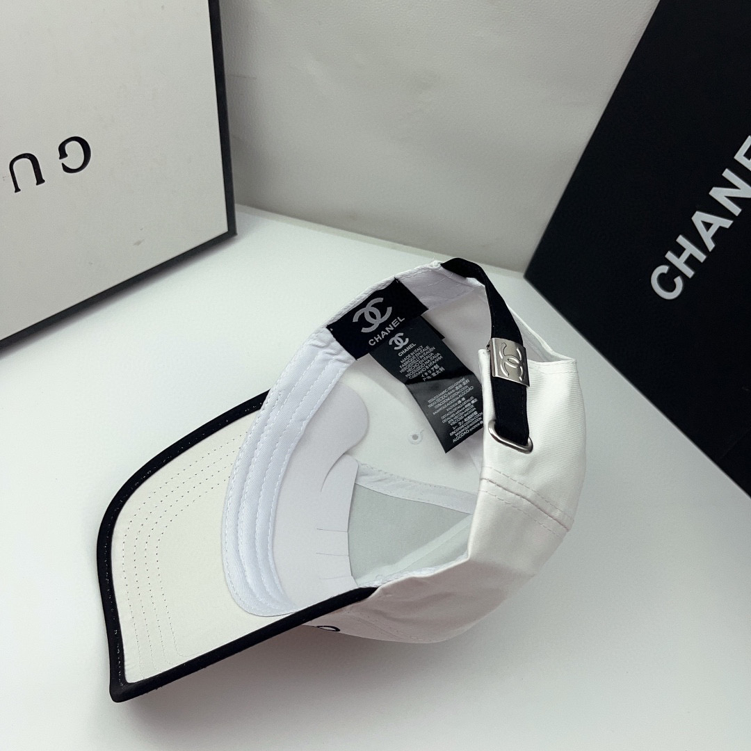 Chanel CC cap