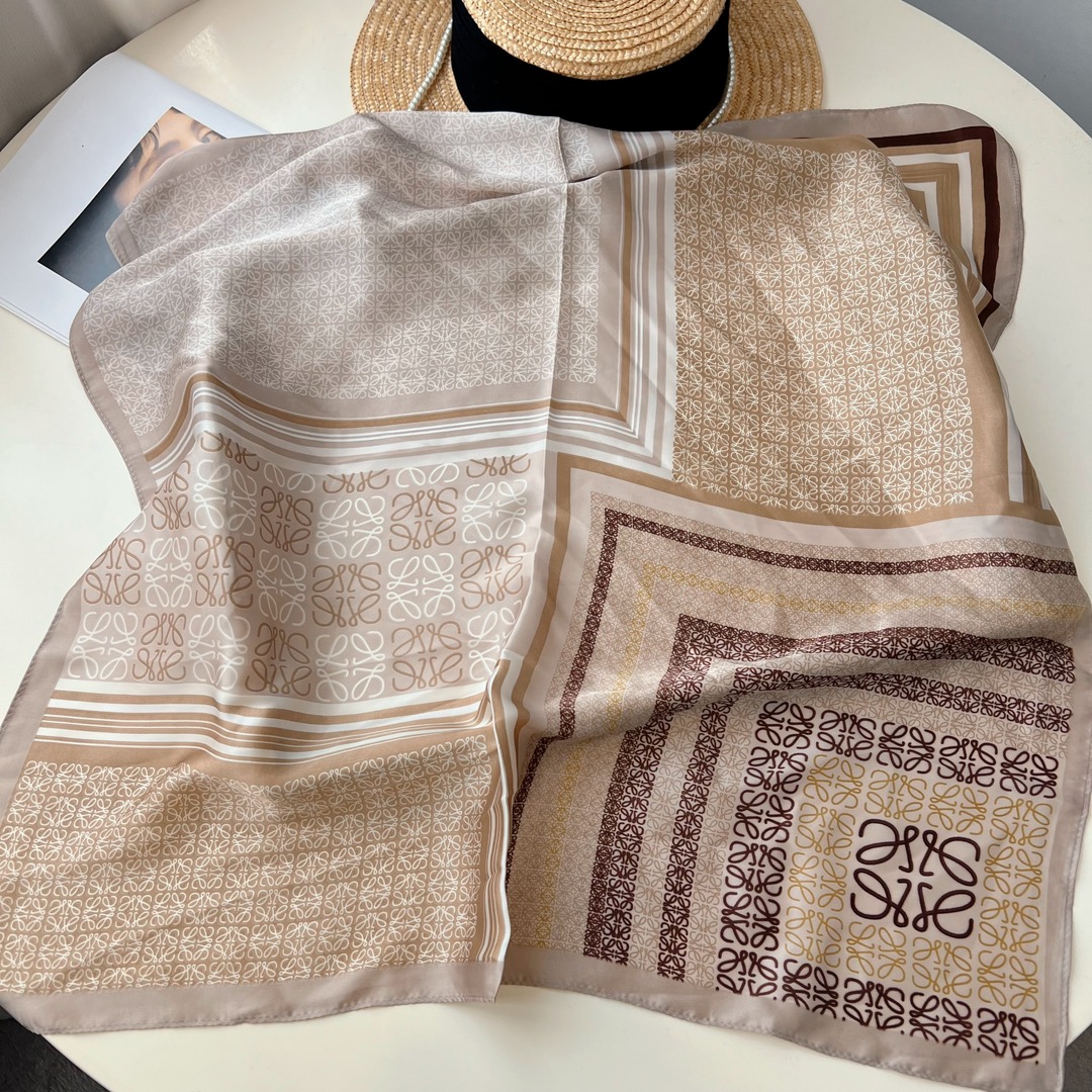 LOEWE silk Scarf