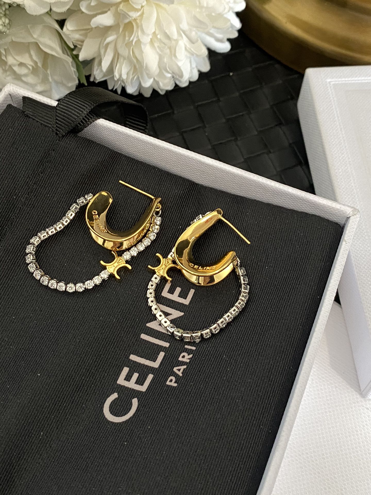 A1560 CELINE earrings