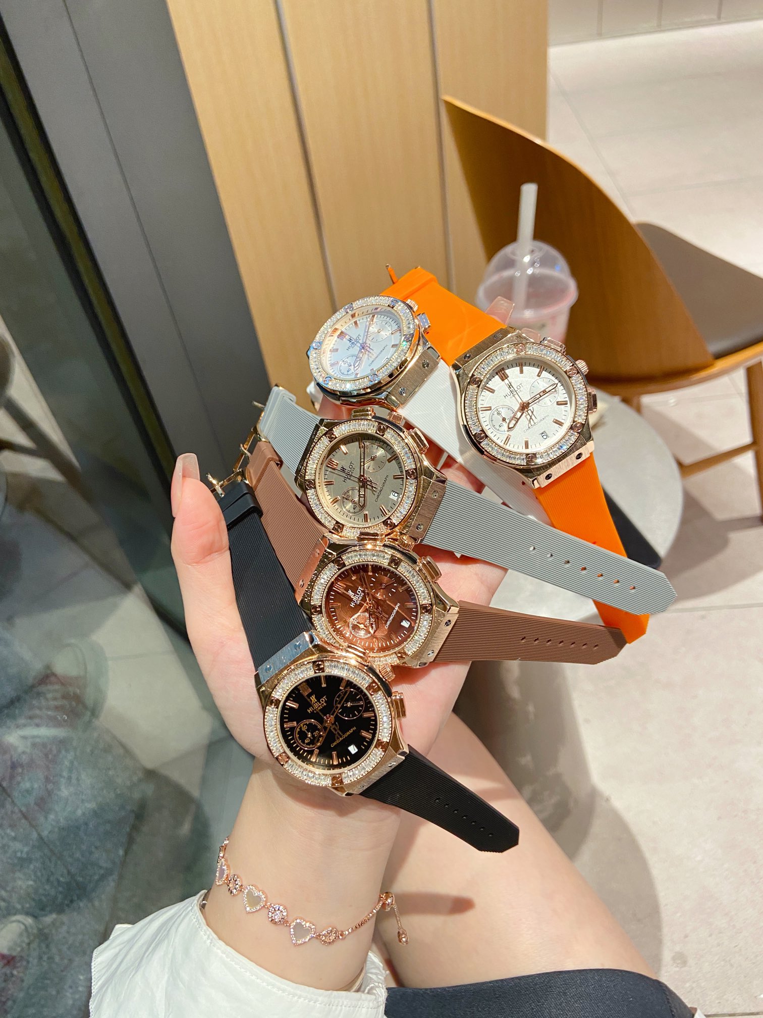 HUBLOT Quartz watch 35mm