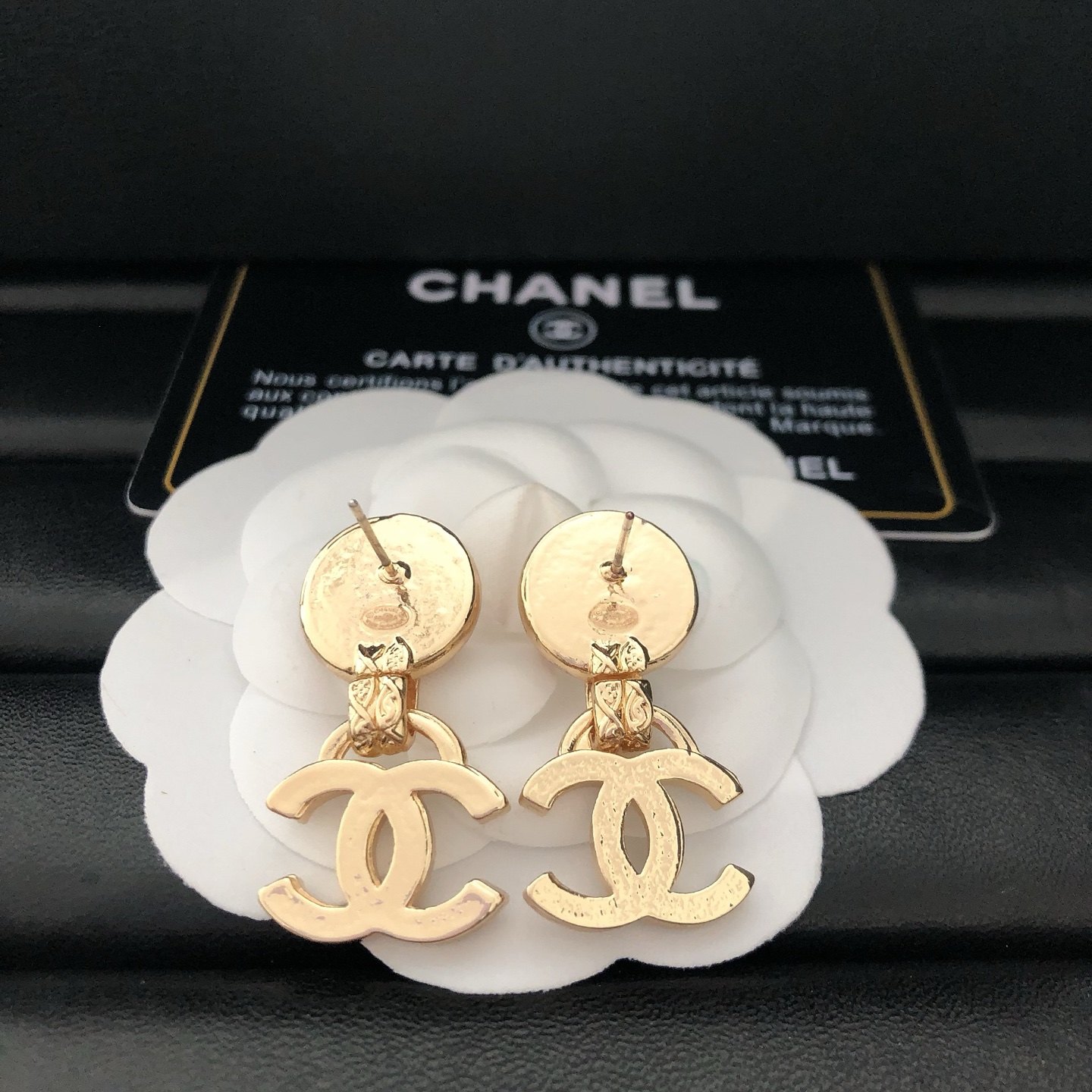 Chanel earrings 116117