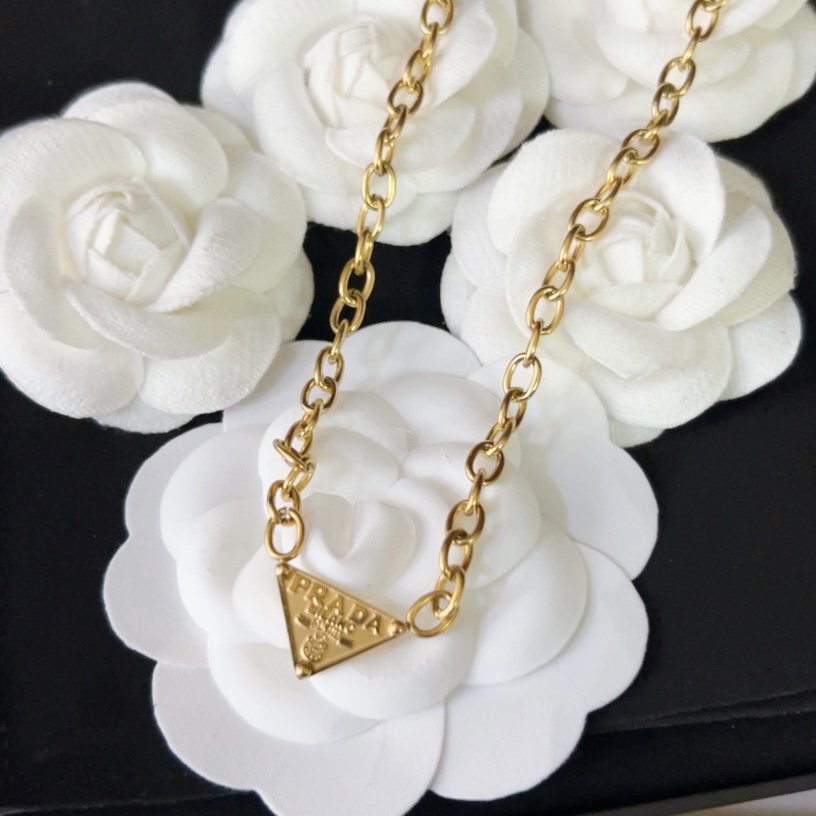 Prada necklace 116113