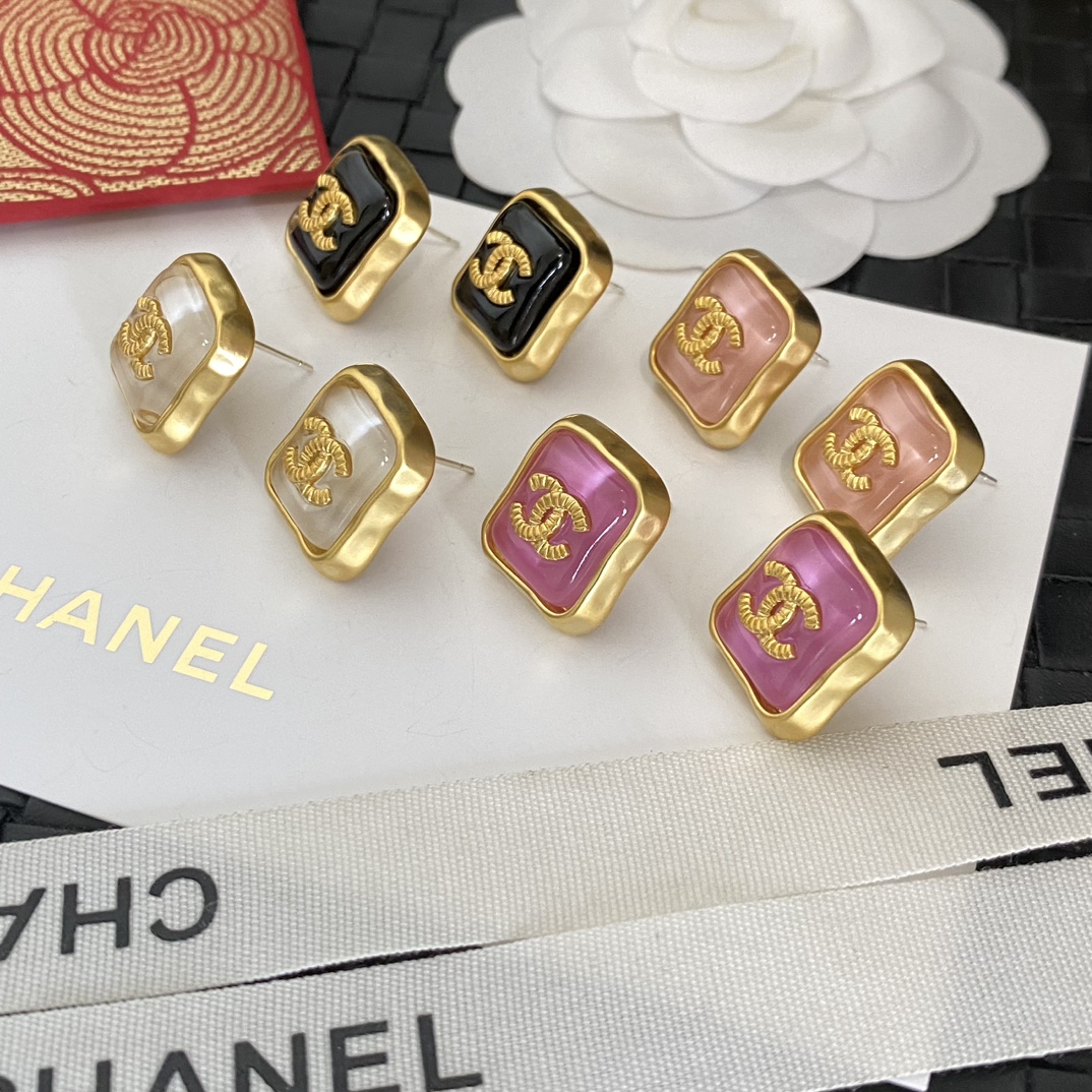 E012 Chanel sweet candy earrings