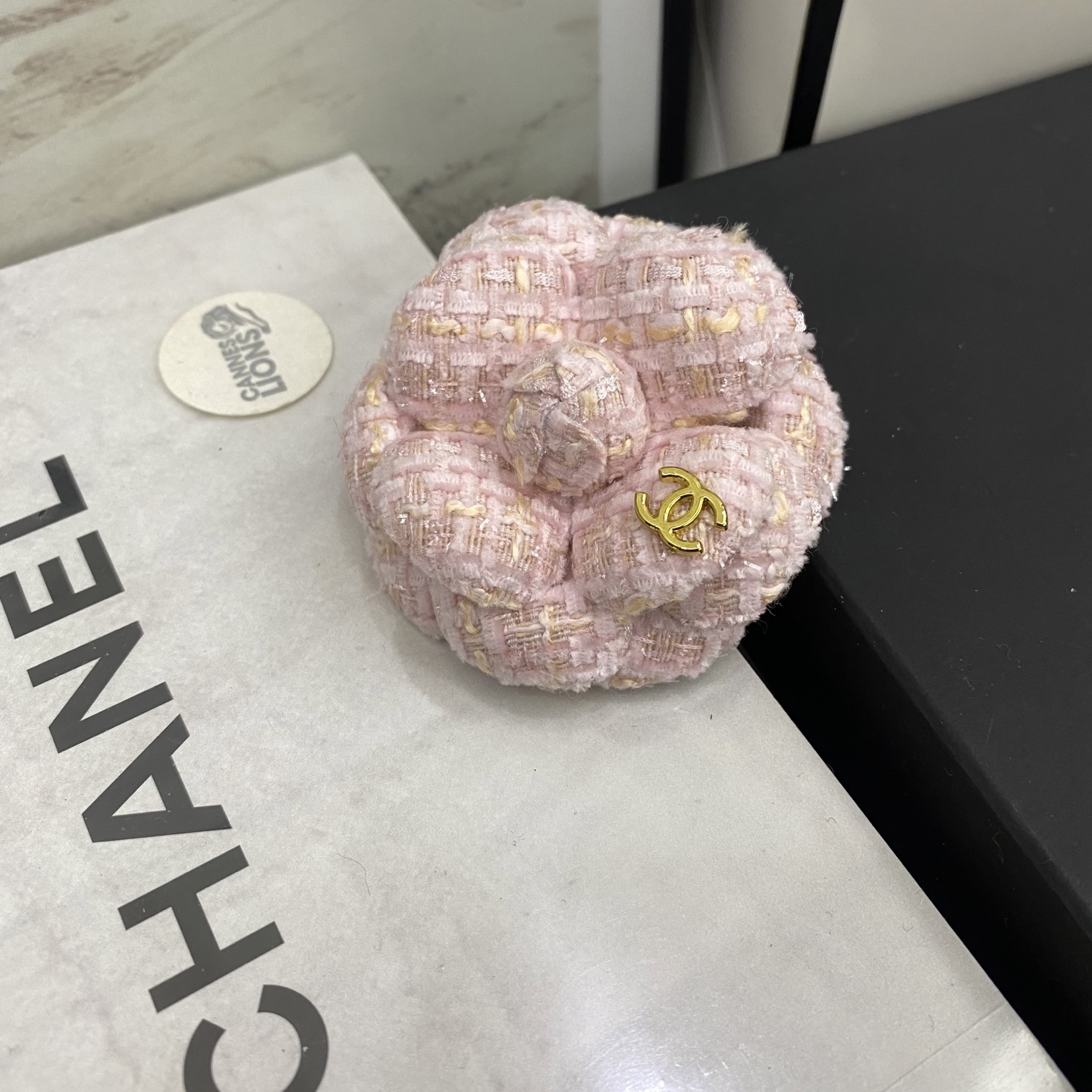 PW029 Chanel Brooch/Hairclip