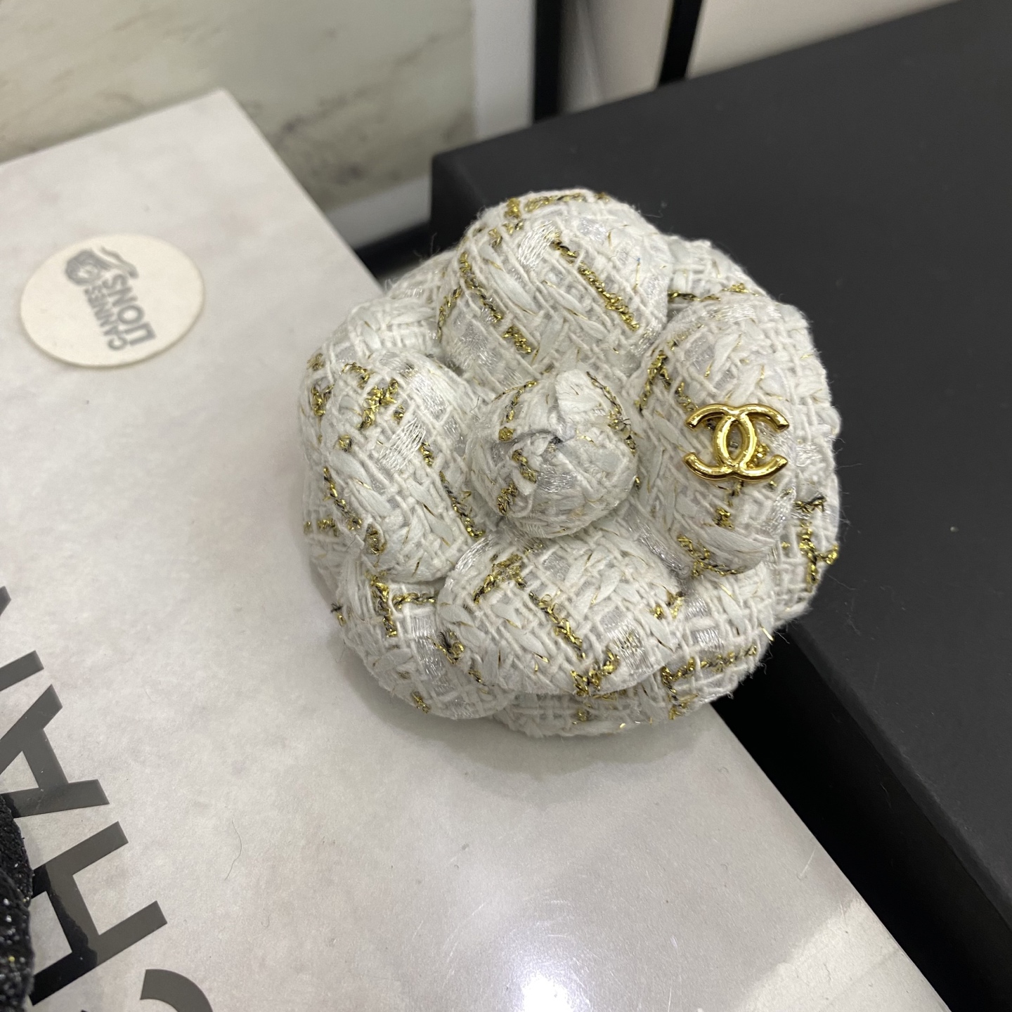 PW029 Chanel Brooch/Hairclip
