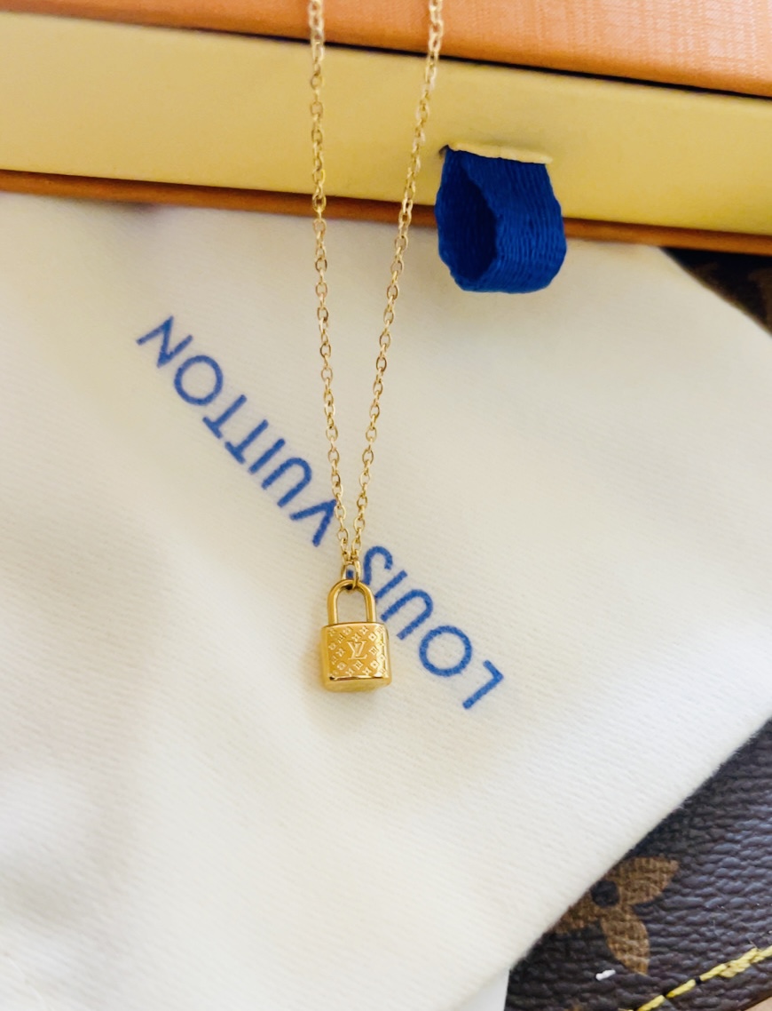 LV Louis vuitton necklace 116141