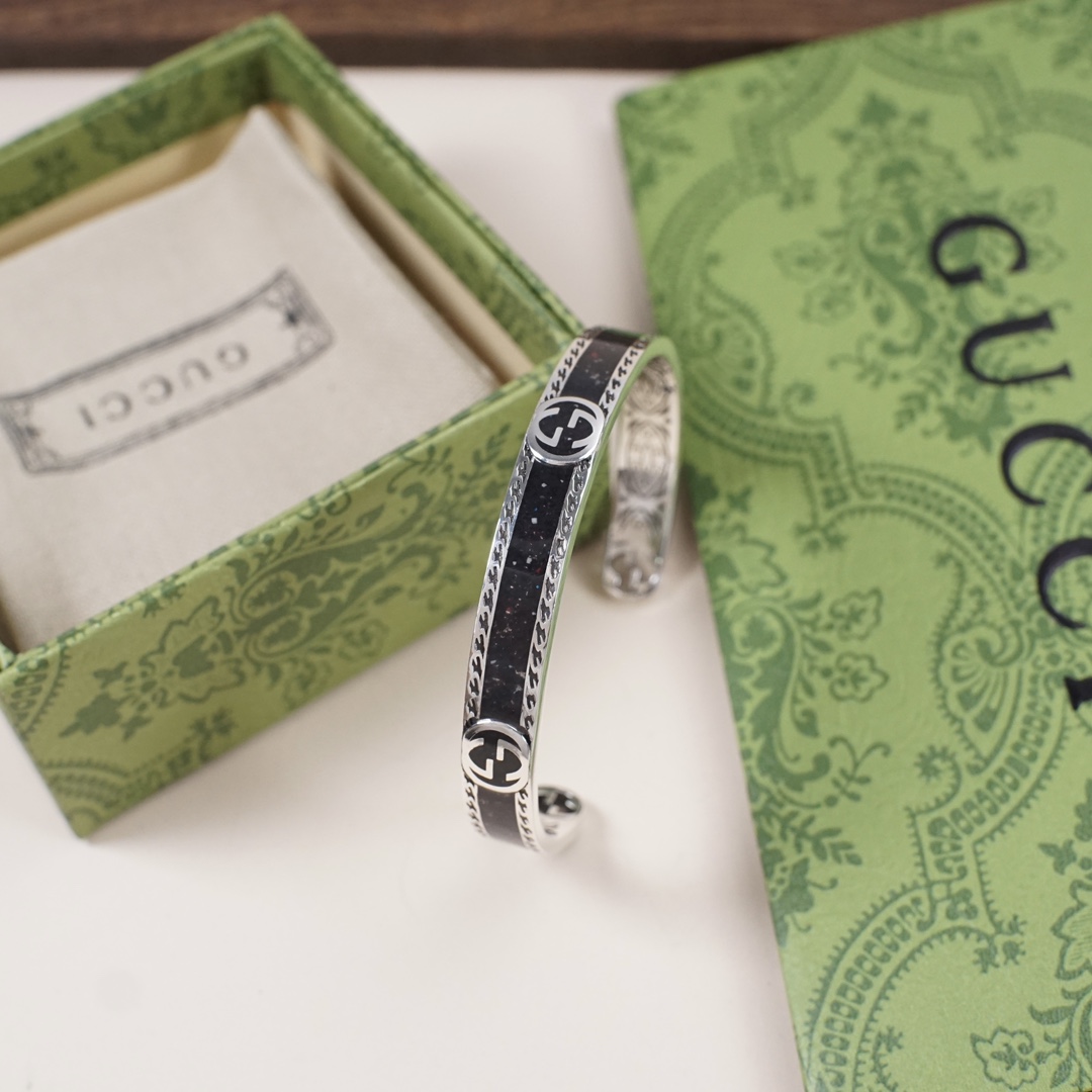 Gucci GG Vintage Bracelet 116173