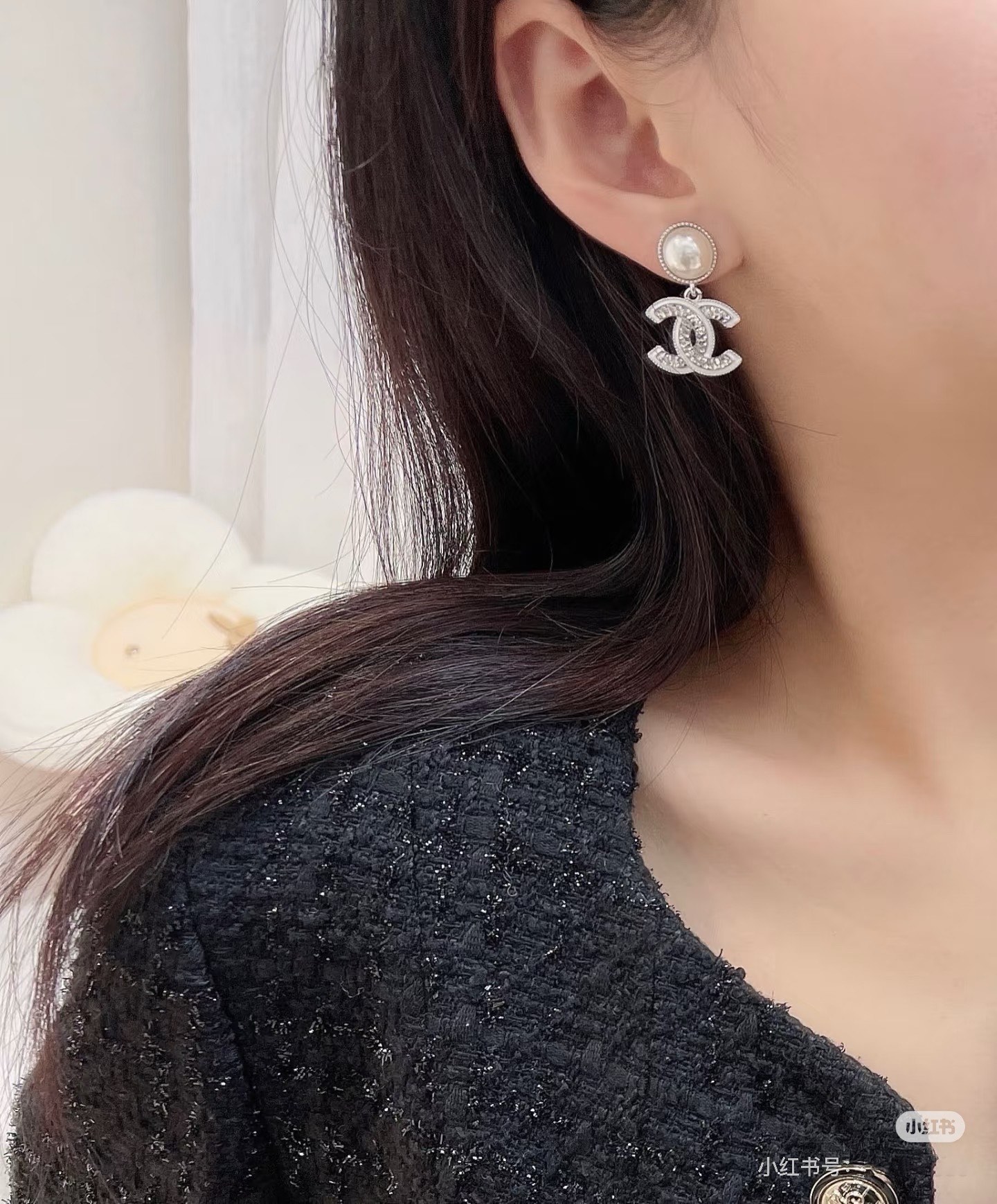 A1095 Chanel earrings