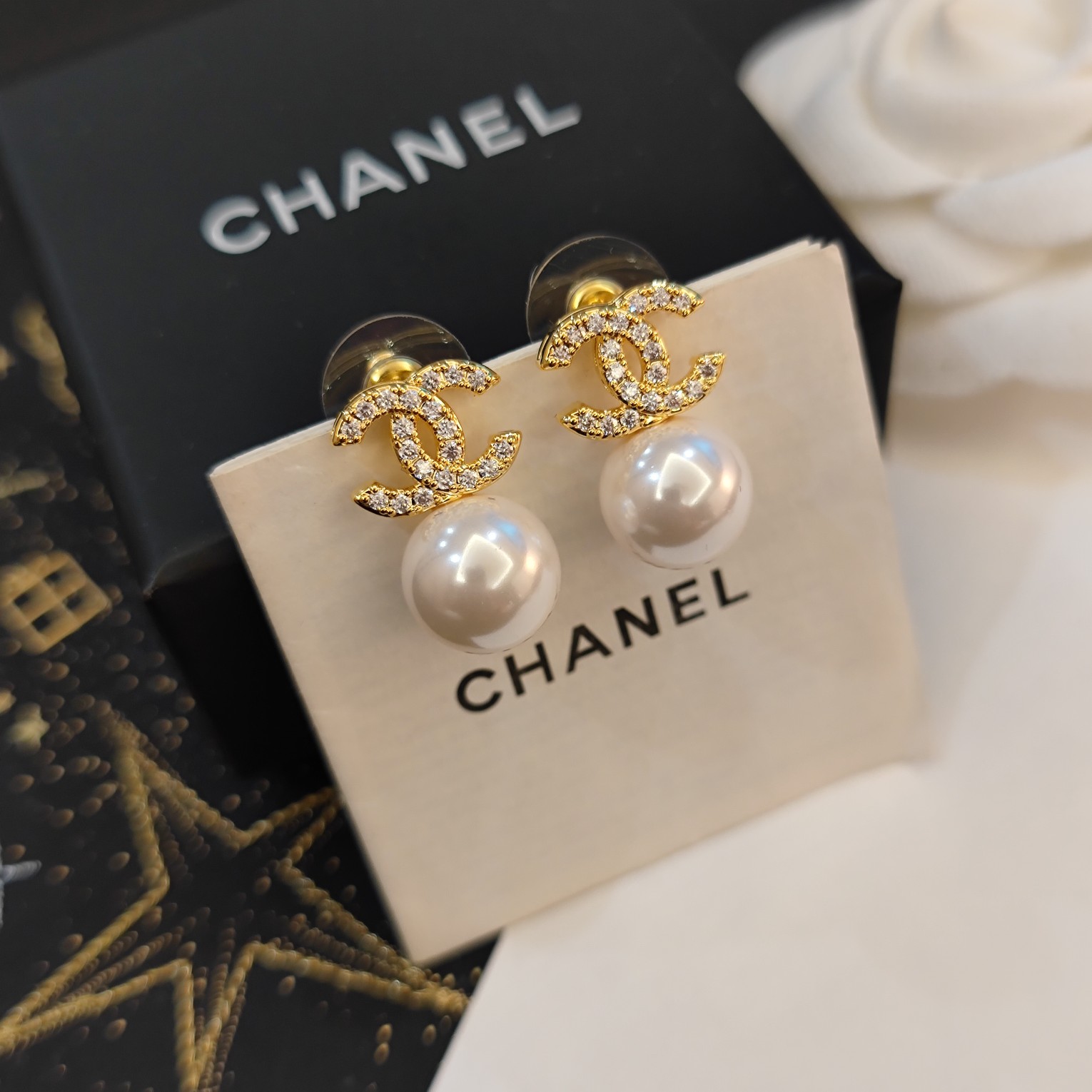 A342 Chanel earrings