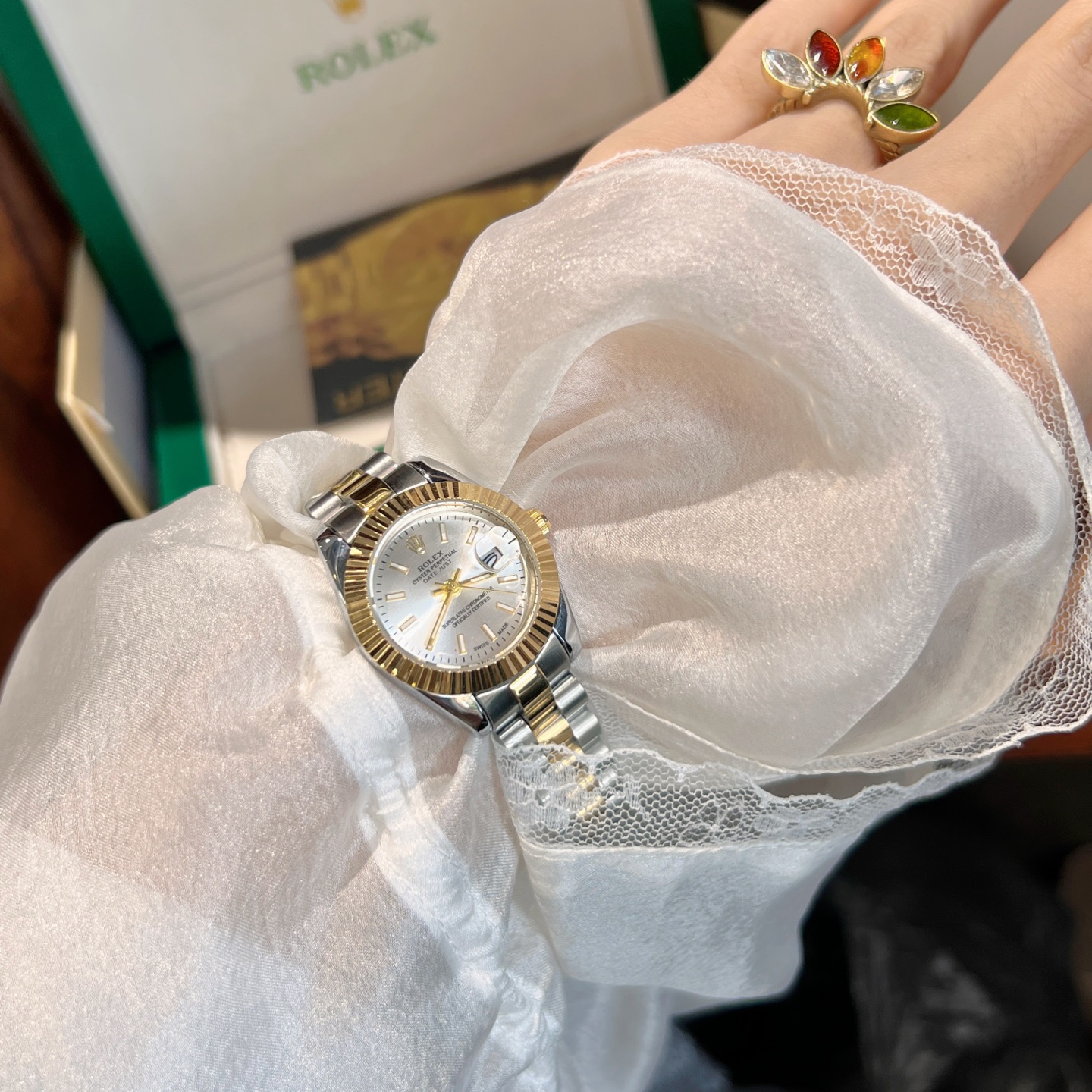 Rolex women 28mm Quartz watch 116190
