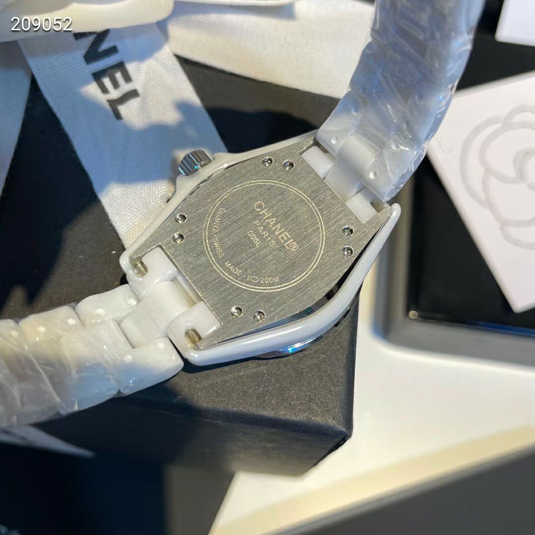Chanel J12 ceramics Diamond quartz watch 116293