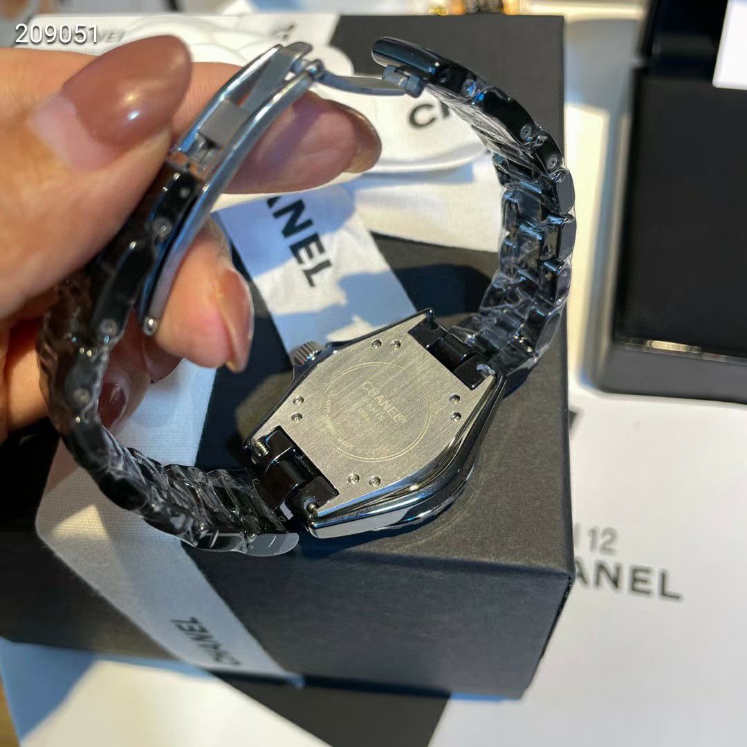 Chanel J12 ceramics Number quartz watch 116296