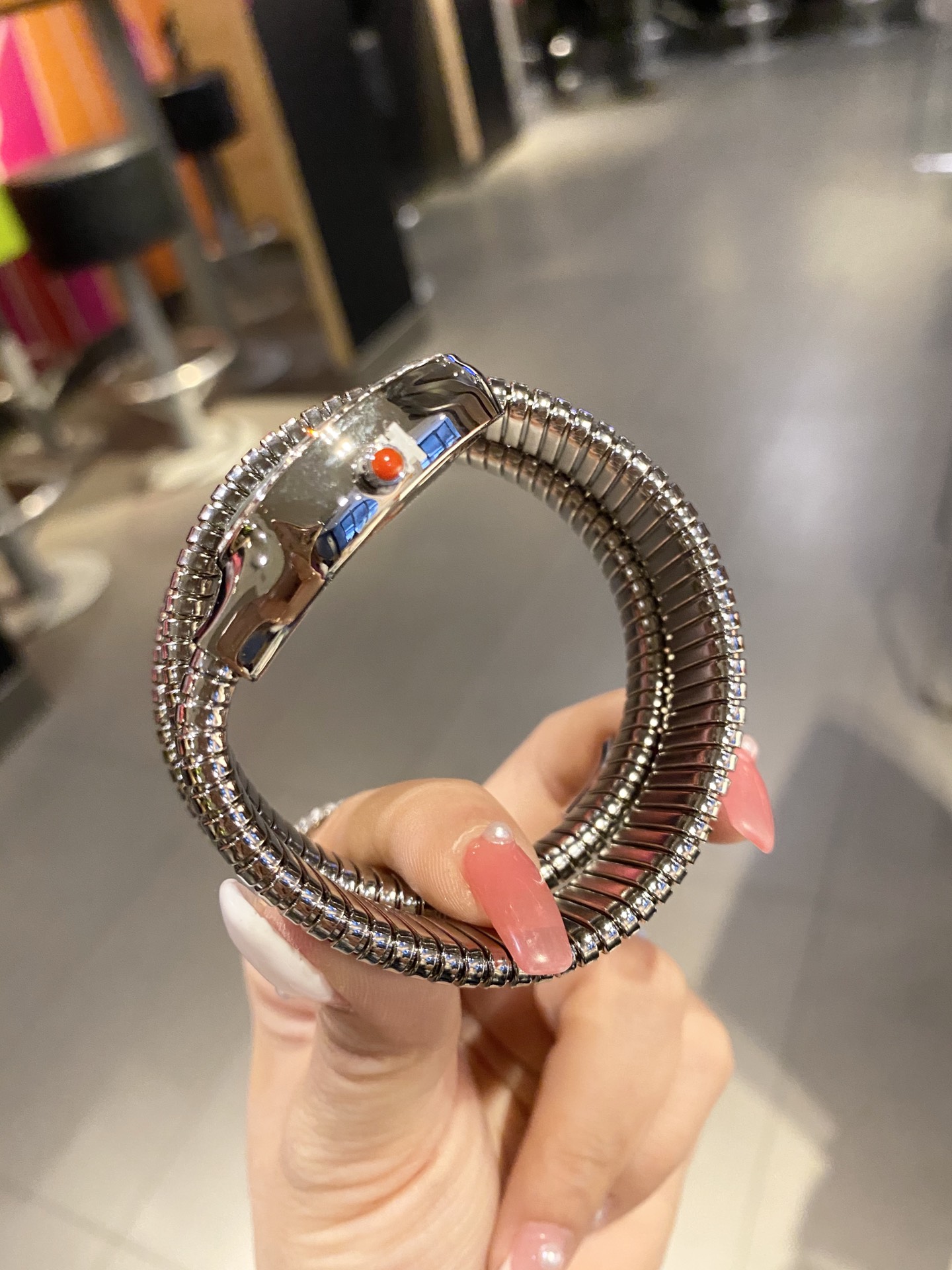 BV Bvlgari Silver snake quartz watch 116300