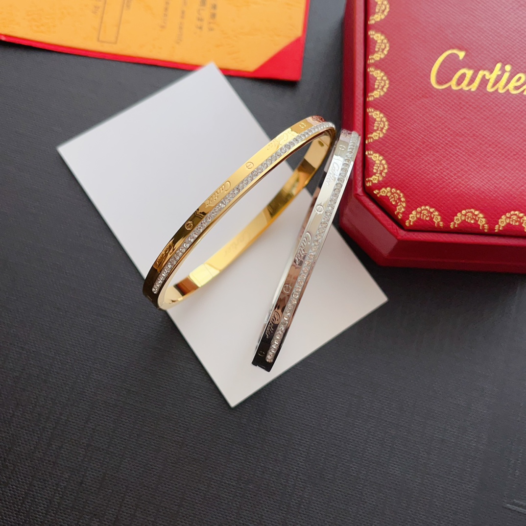 S436 Cartier bracelet