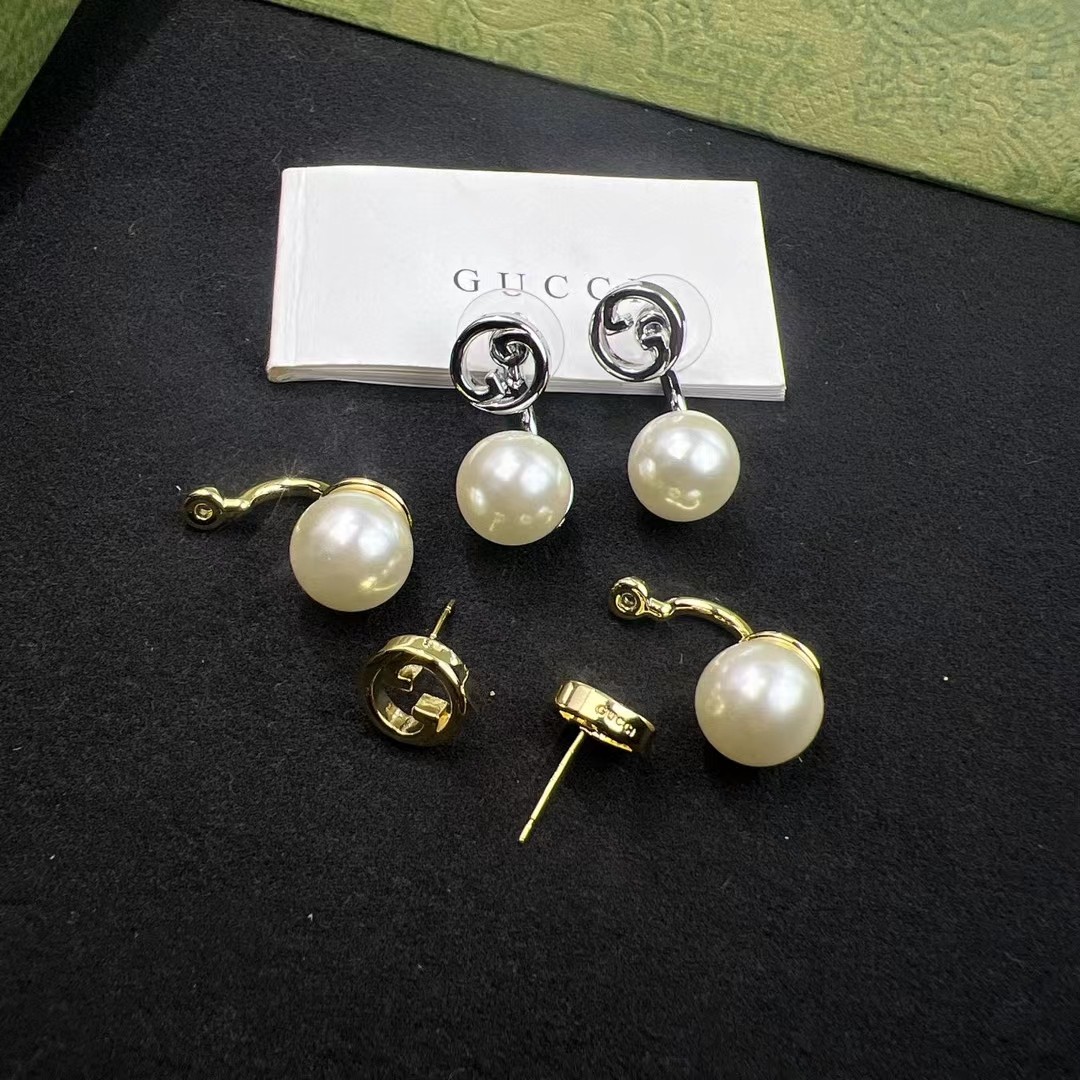 A1579 Gucci GG pearls earrings