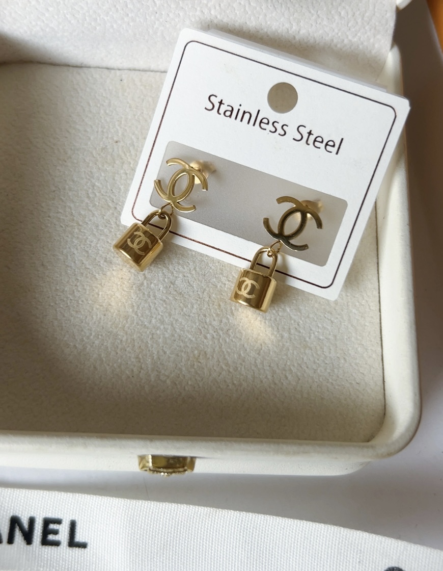 Chanel Titanium steel earrings 116442