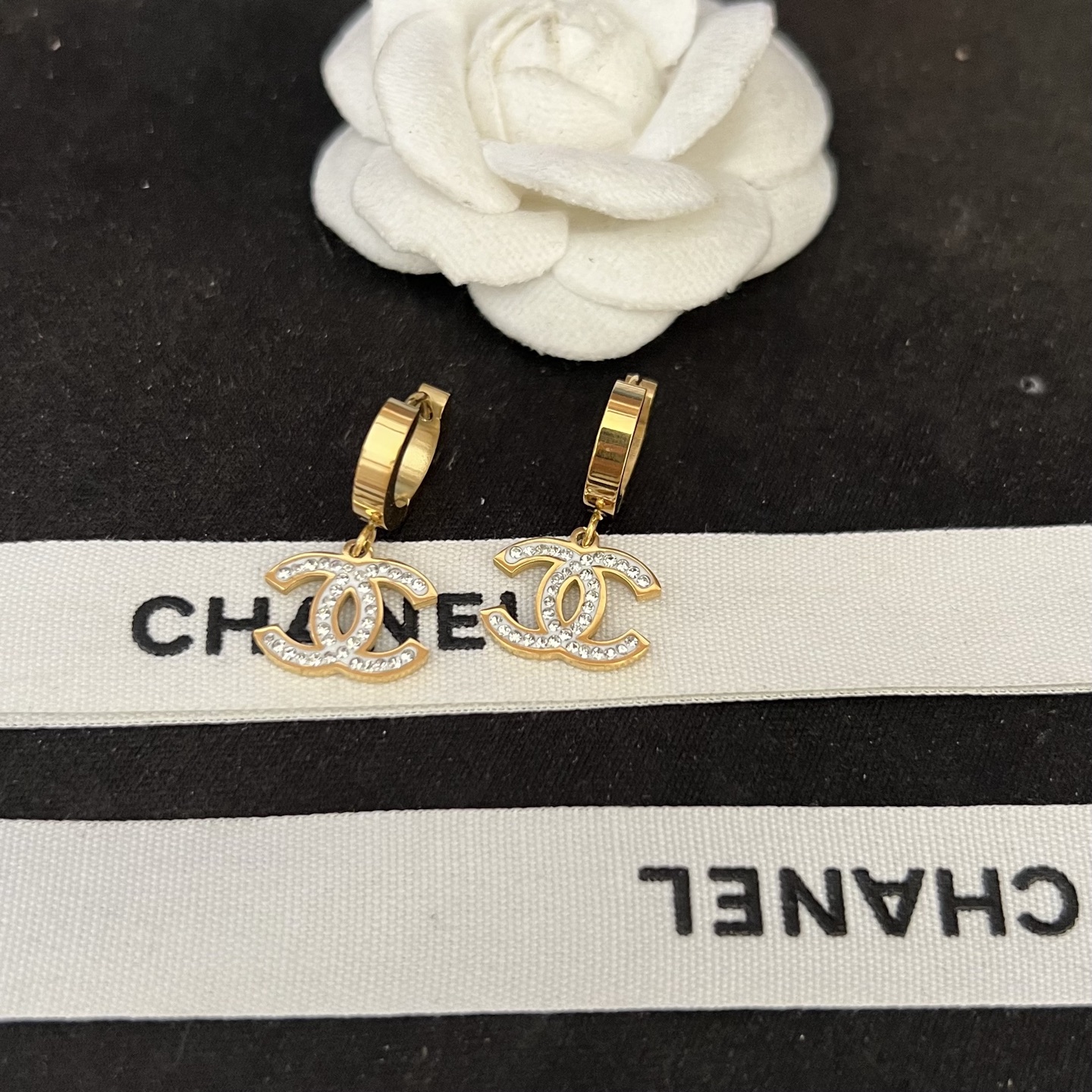 Chanel Titanium steel earrings 116424