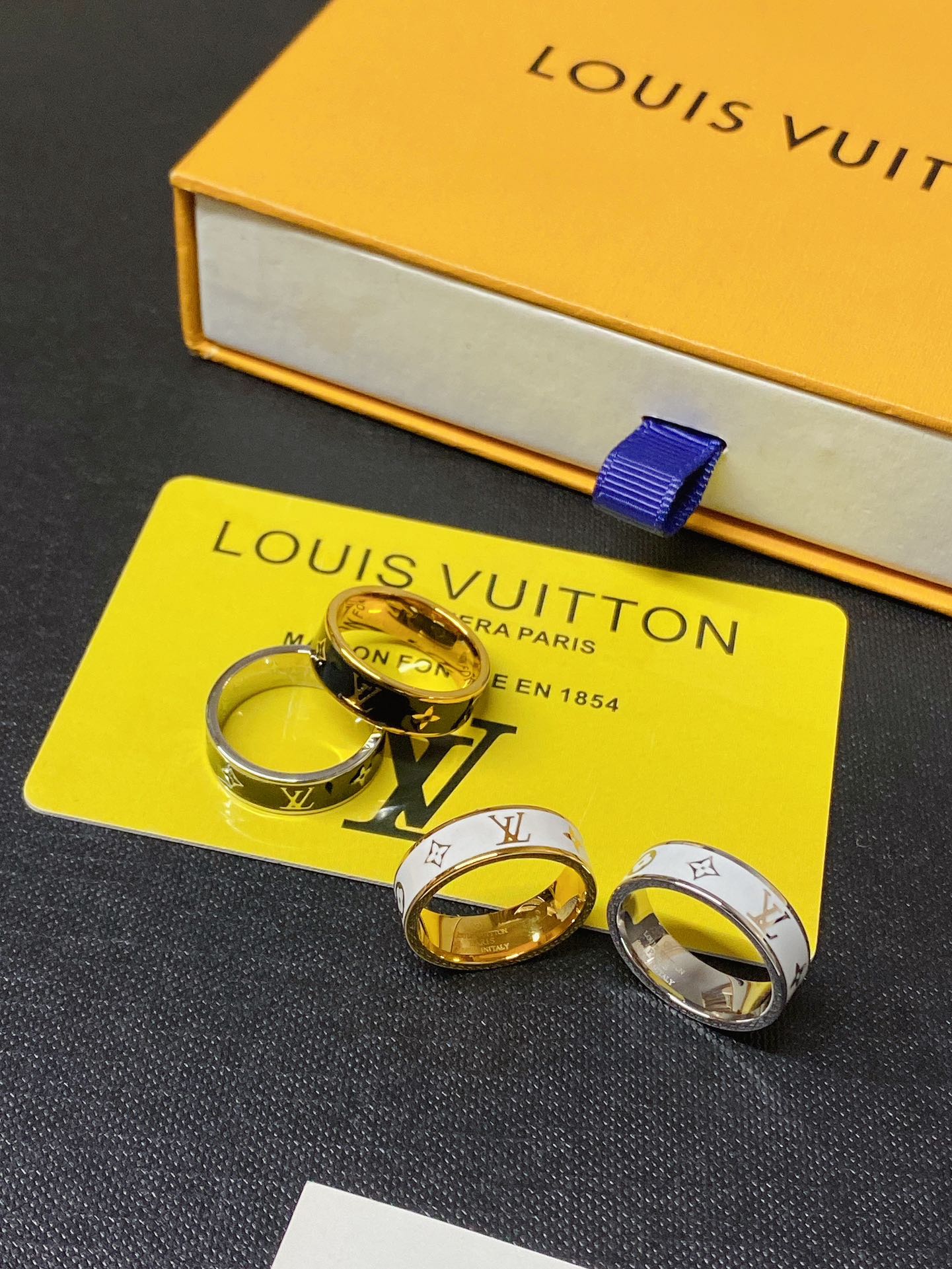 J137 LV Louis vuitton Ring