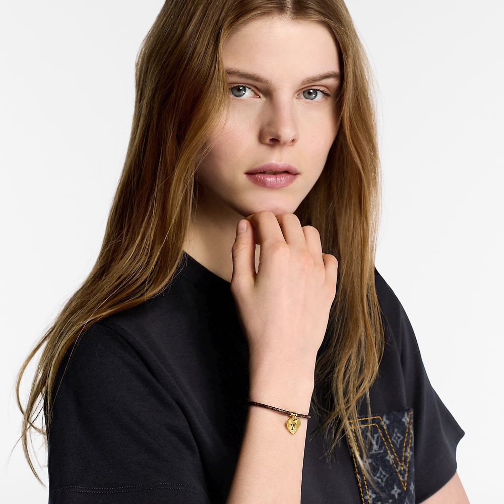 S447 LV heart Leather bracelet