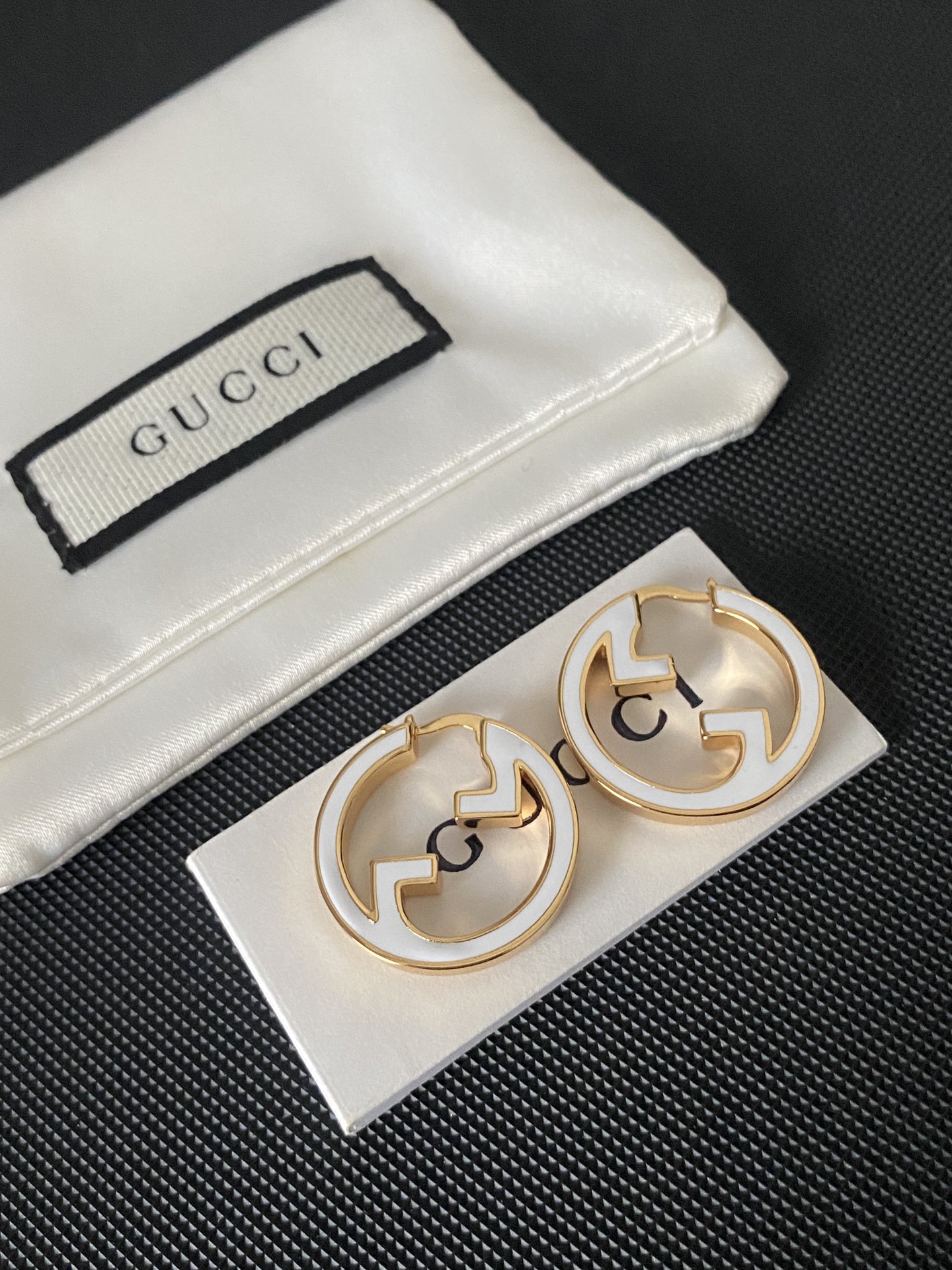 A1883 Gucci GG earrings