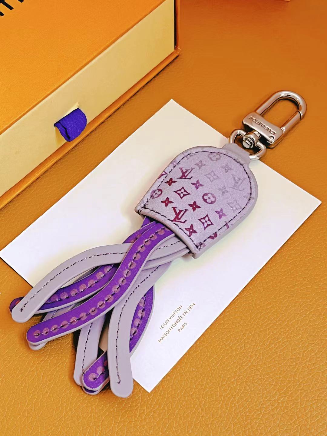 LV Purple bag charms keychain 116588