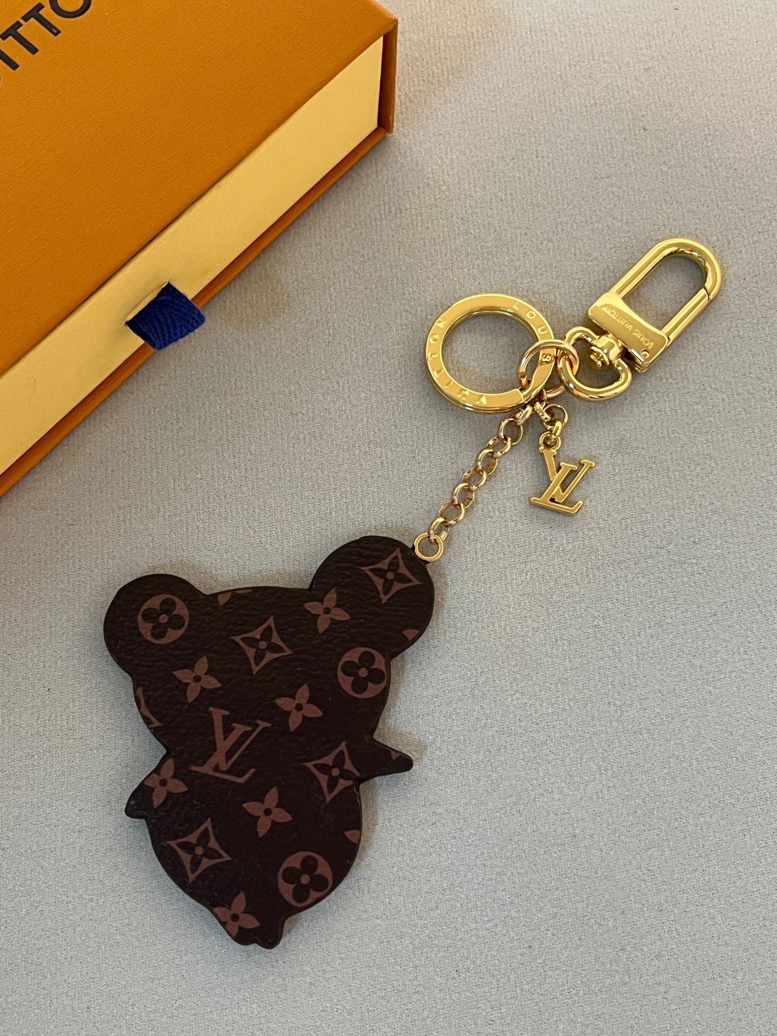 LV x TM Superflat Panda ​M02467 key charms keychain 116587