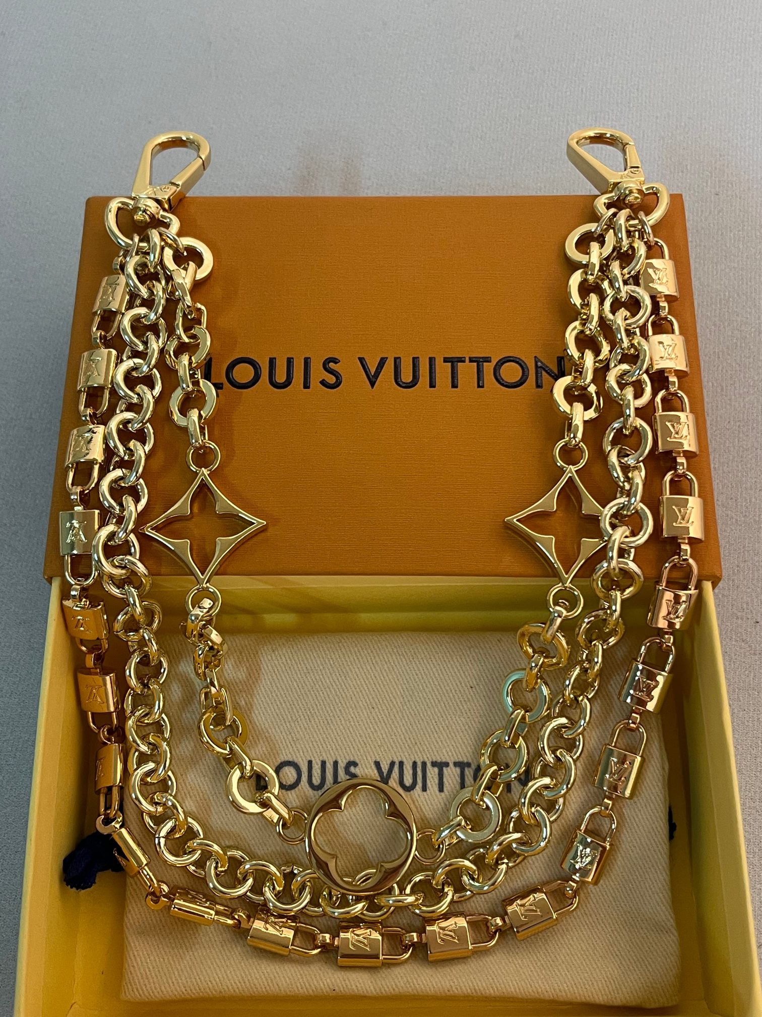 LV LOUIS VUITTON Copper vintage waist/bag chain 116586