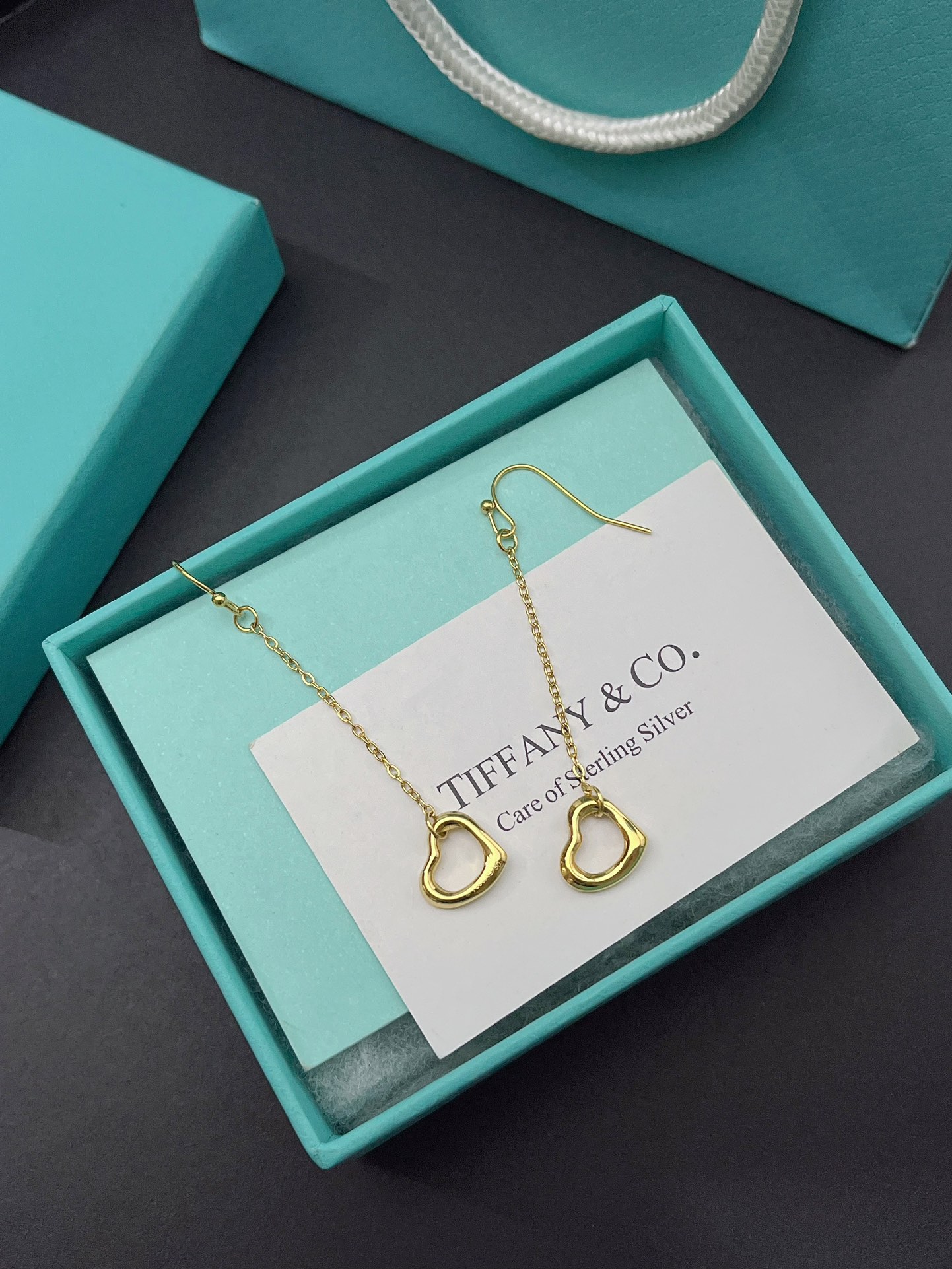A1165 Tiffany Elsa Peretti open heart earrings