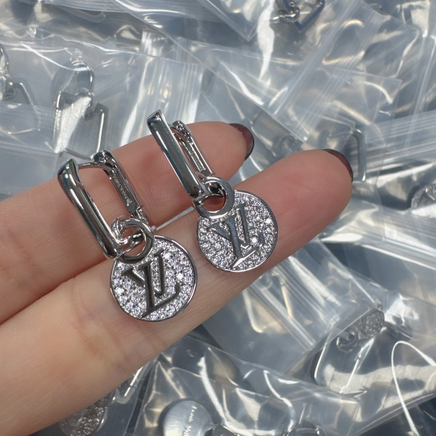 LV Louis vuitton earrings 116676
