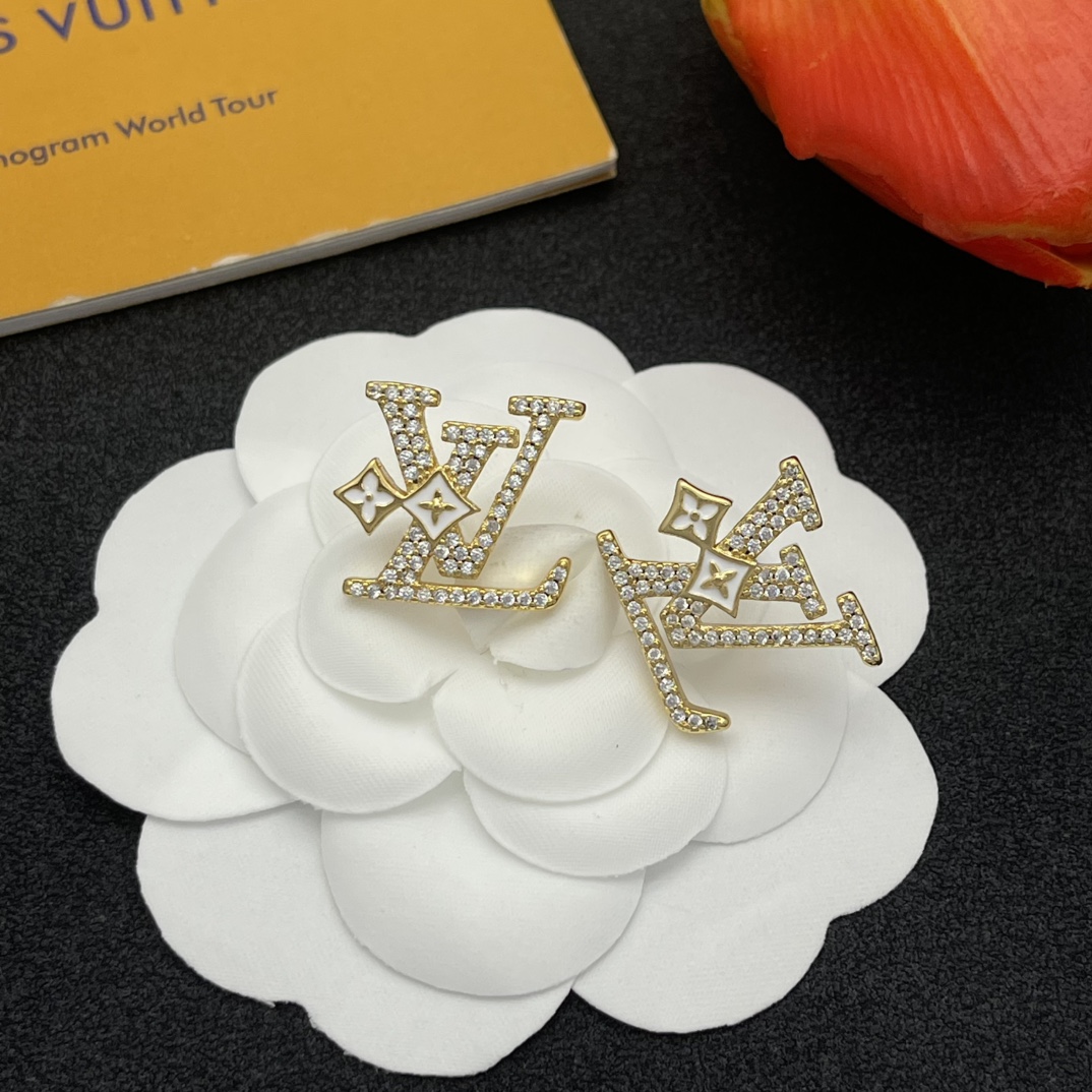 LV Louis vuitton Diamonds earrings 116682