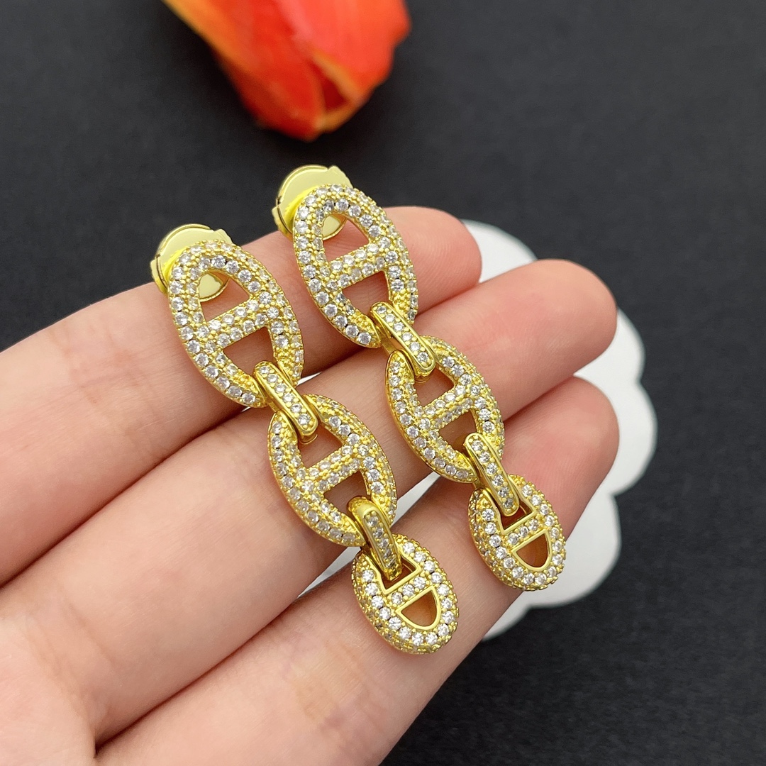 Hermes crystal earrings 116685