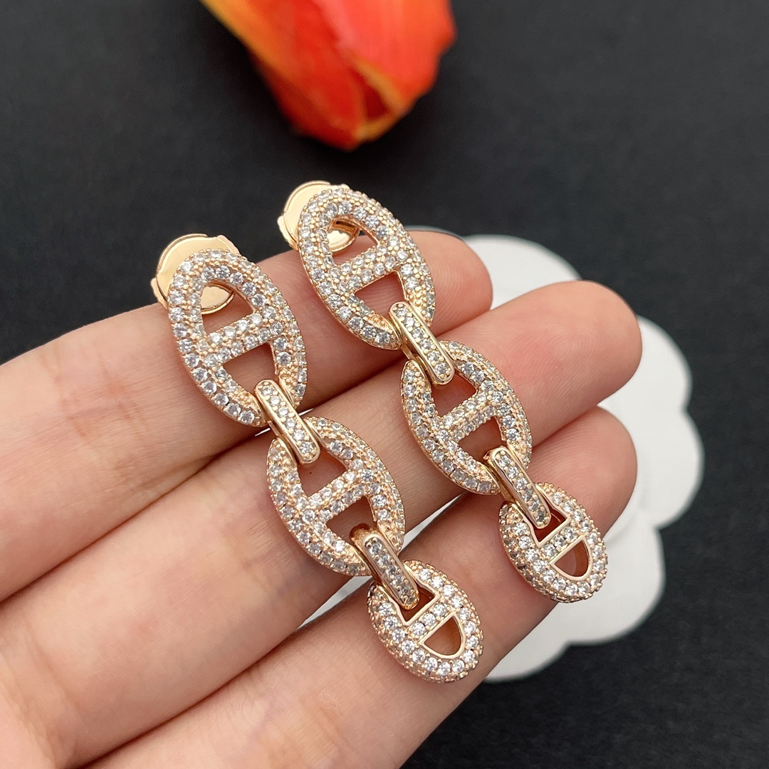 Hermes crystal earrings 116685