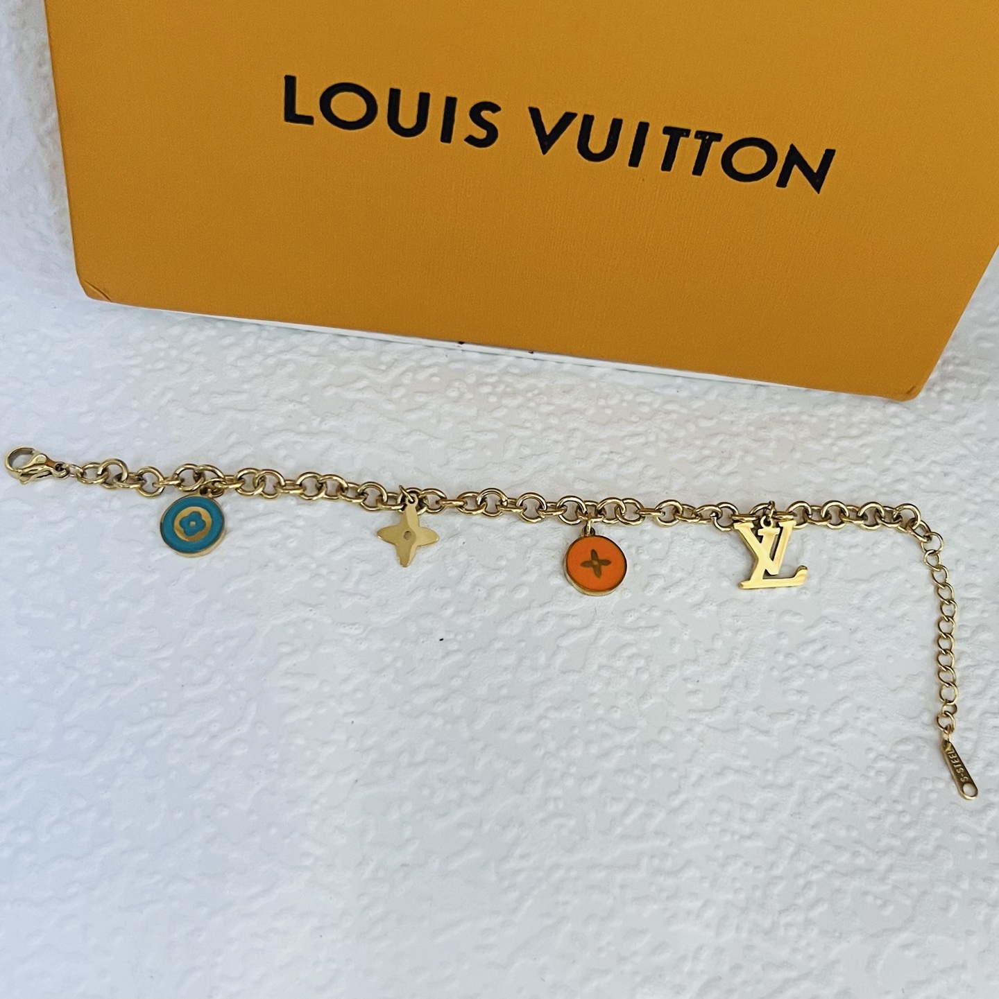 LV Louis vuitton bracelet 116709