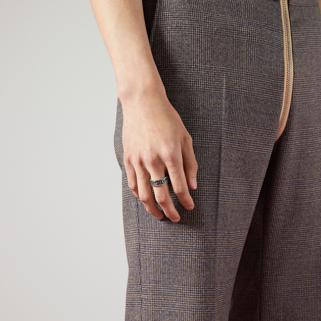 J144 Gucci vintage ring