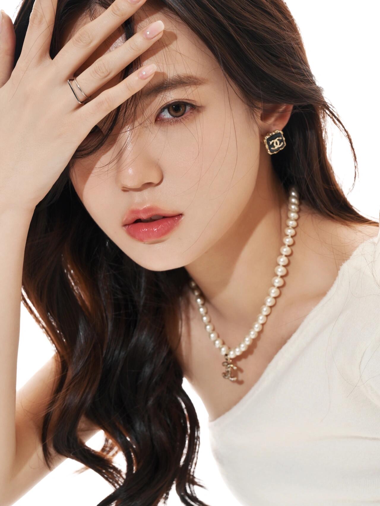 A1181 Chanel earrings