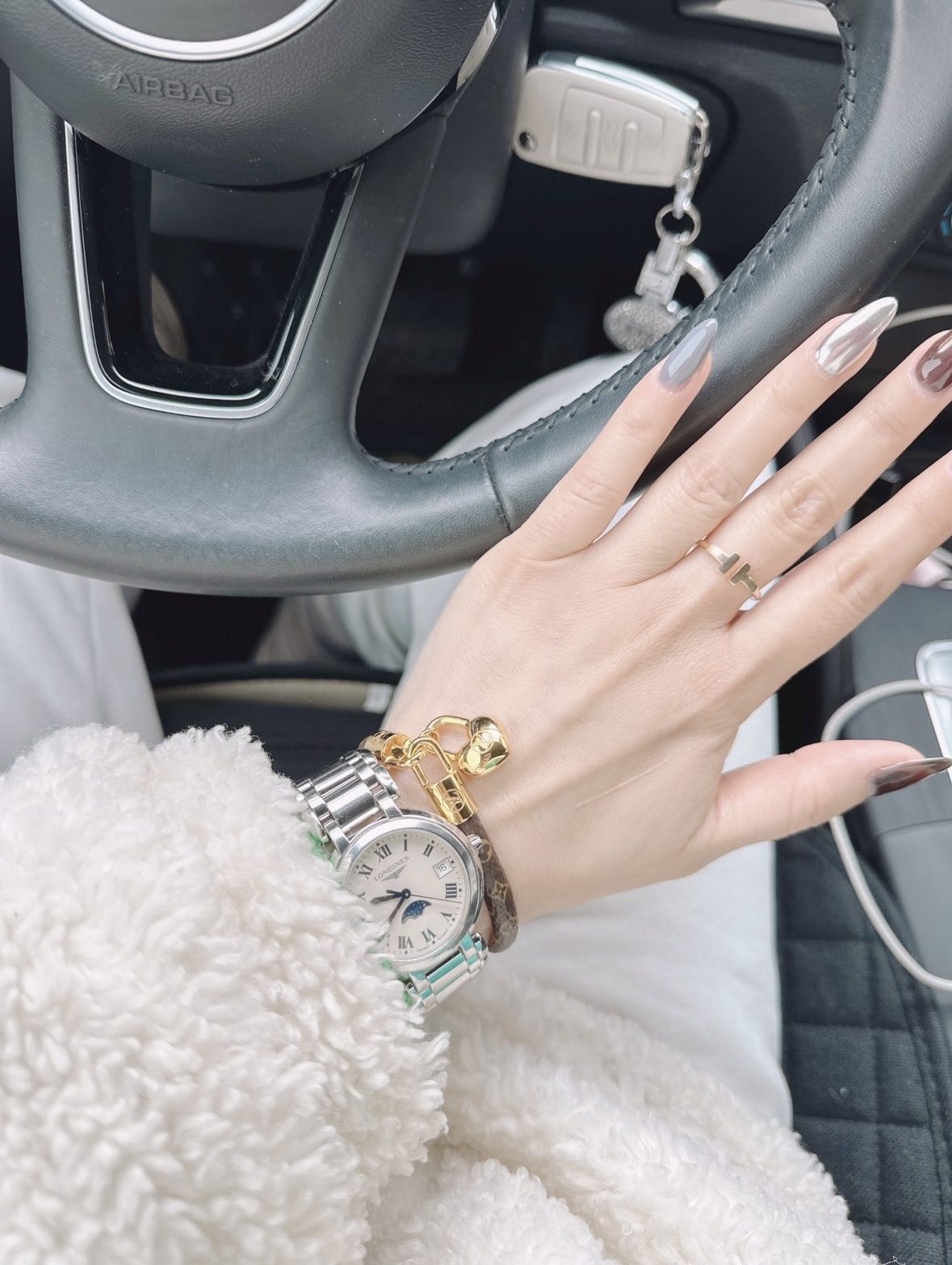 S459 LV Monogram leather bracelet
